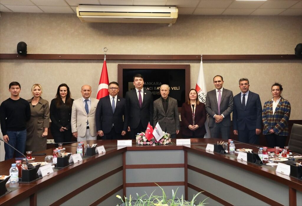 Қазақстаннан арнайы іссапармен келген ҚазҒАСА университетінің ректоры Бақтияр Сабденалиев мырза…